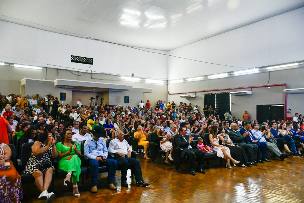 ACC4930-1024x683 Cerimônia de Posse em Jandira marca reeleição de Dr. Sato e eleição da nova mesa diretora da câmara