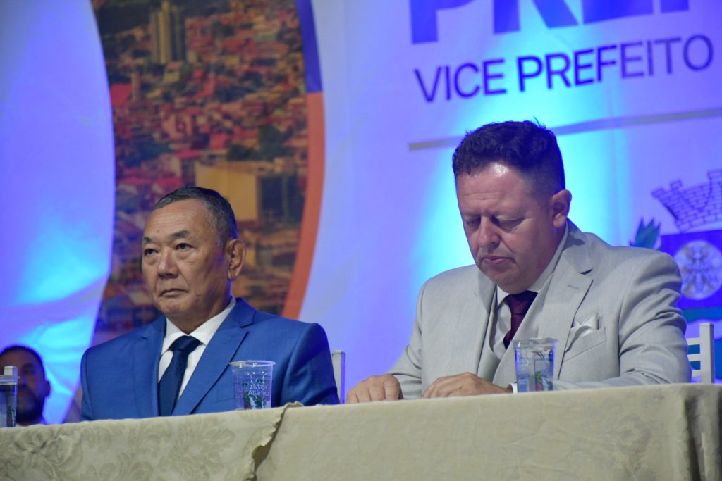 ACC4973-1024x683 Cerimônia de Posse em Jandira marca reeleição de Dr. Sato e eleição da nova mesa diretora da câmara